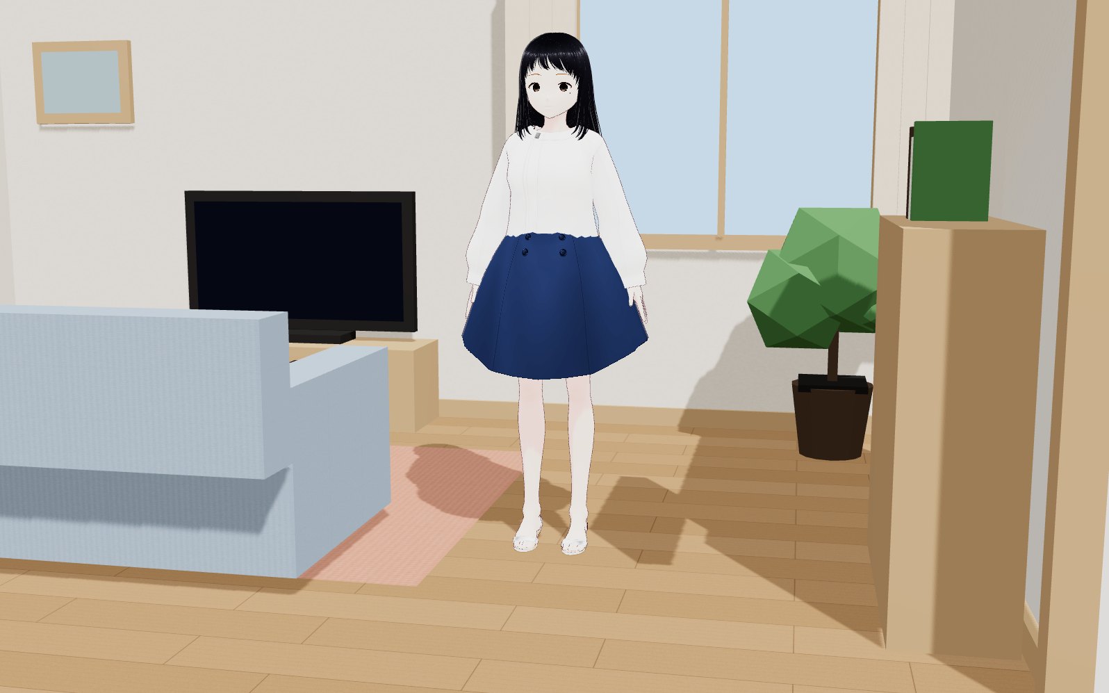 リビングに立つ立花ゆき。夕方の光が差す部屋で、こちらを見ている